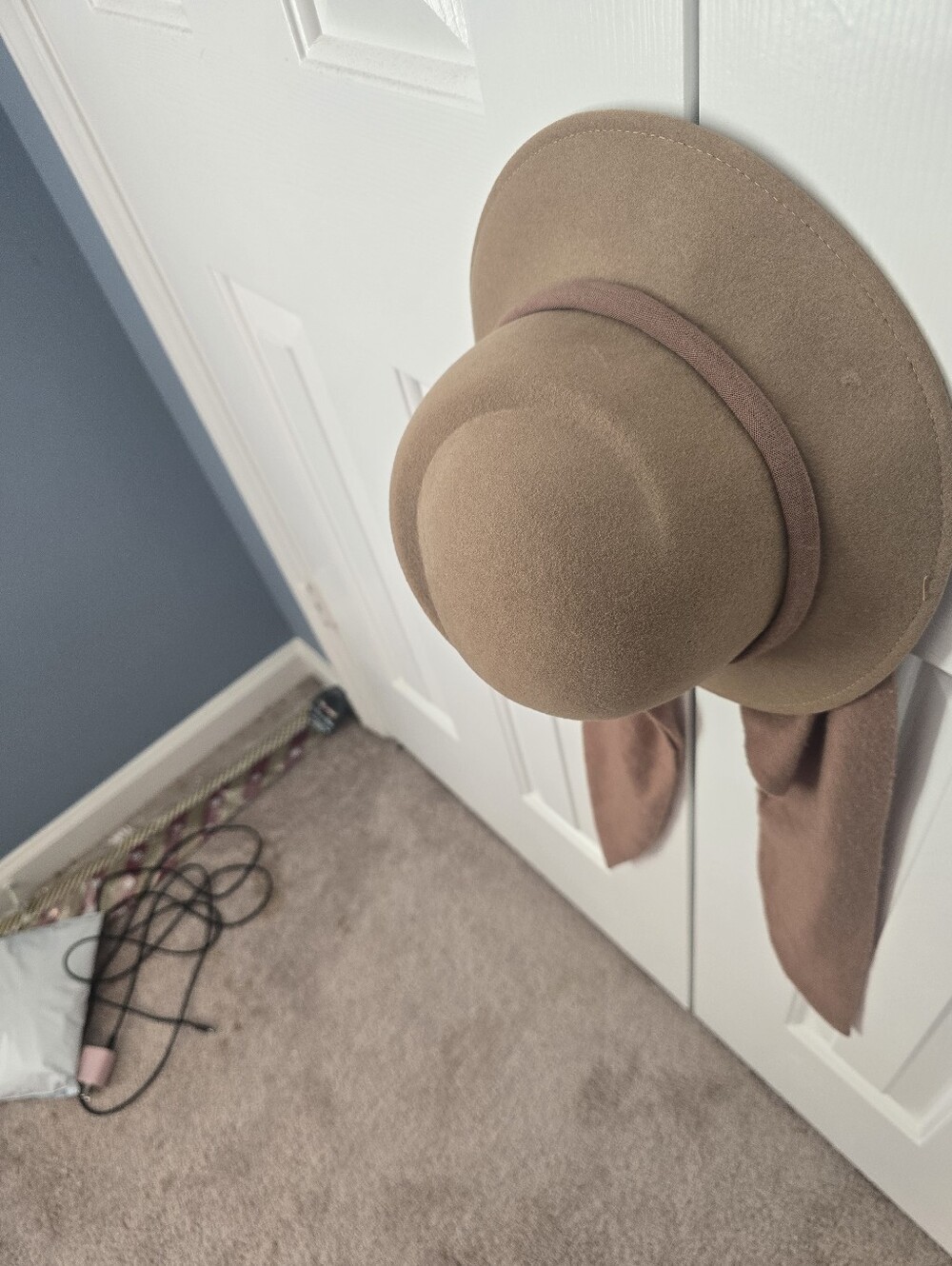 Dobbs 100% Wool Hat Brown Scarf Wrap Wide Brim Vintage Style